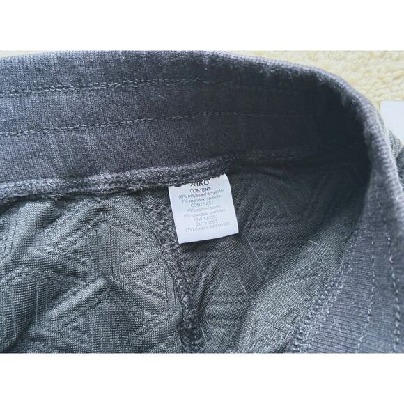 NWT AIKO Black Quilted Skater Skirt Small Dark Academia WhimsiGoth Luxury Fall - Picture 6 of 6